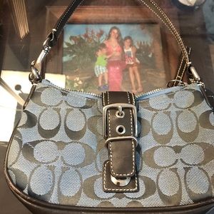 Coach Demi Signature Small Purse 👝 👛